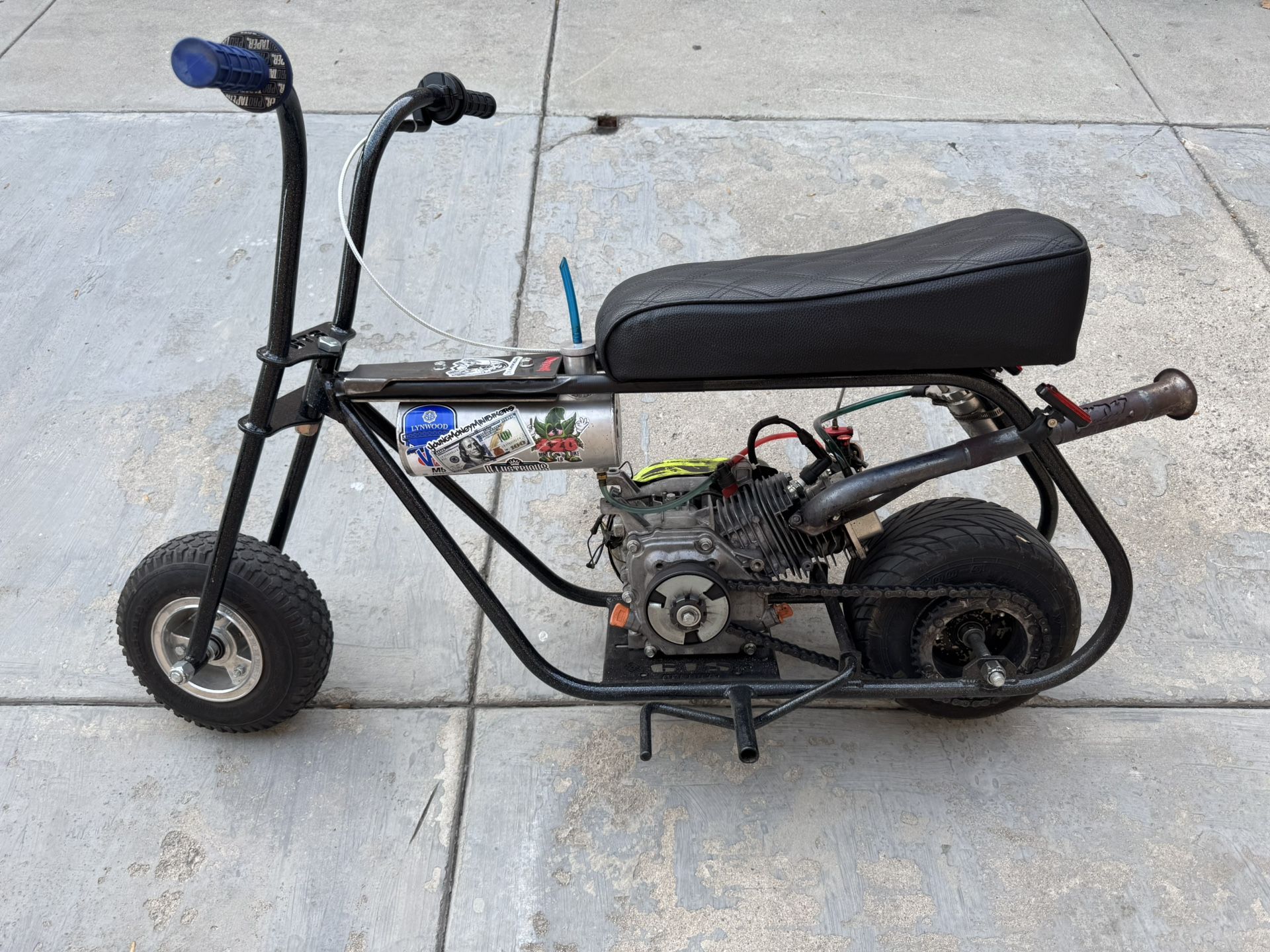 GTS Mini Bike 212cc