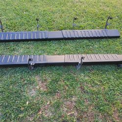 2019 Chevy Silverado  steps