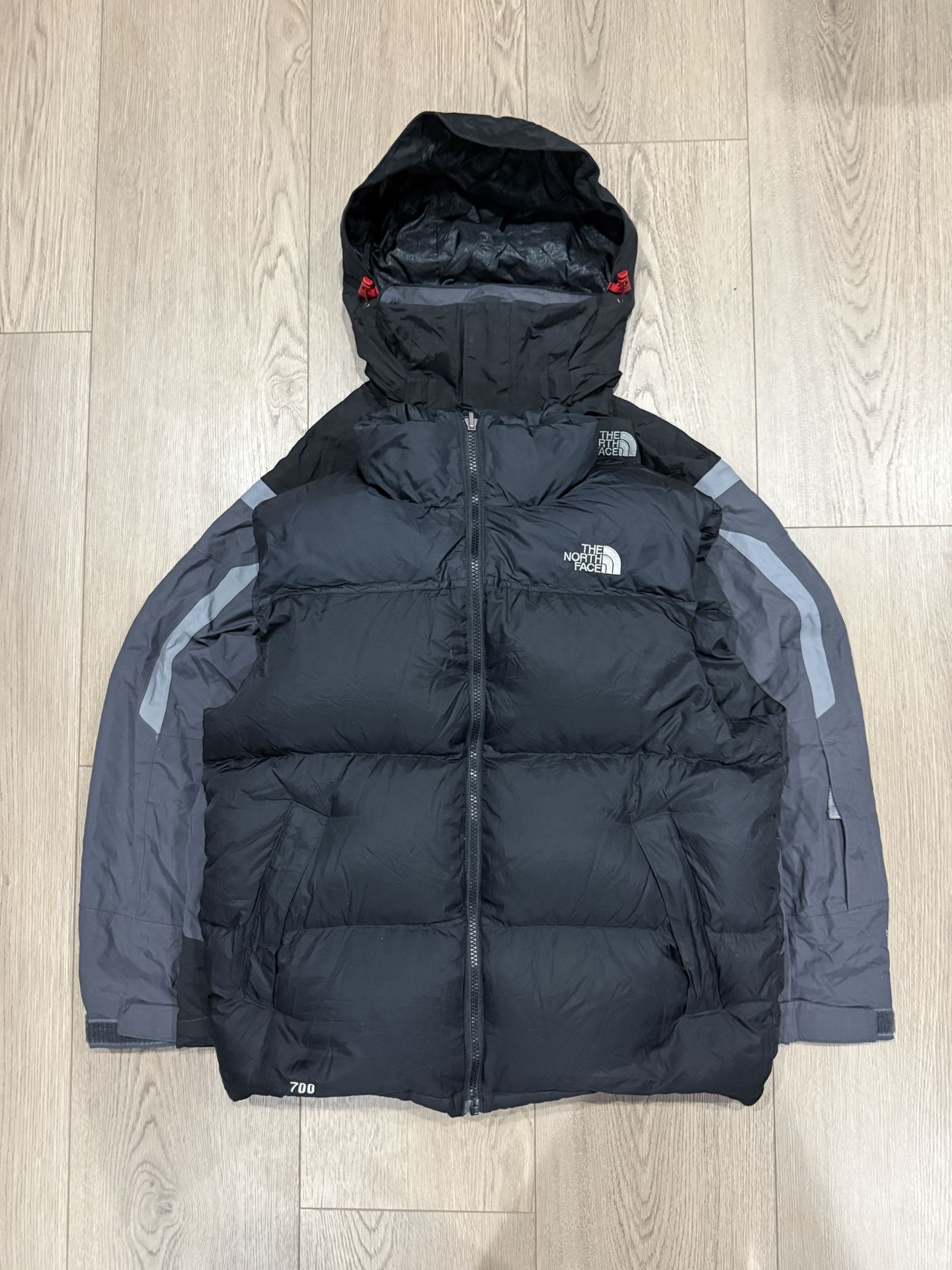 The North Face Vintage puffer vest 700 + The North Face Vintage Tonal Mountain Parka Shell Jacket