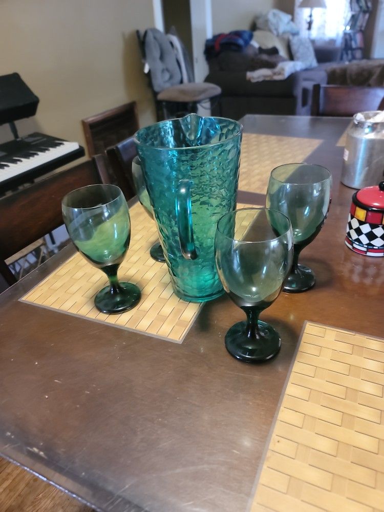 Green PITCHER  Set