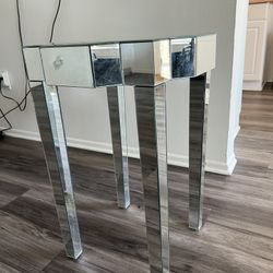 Glam Side Table Mirror Finish