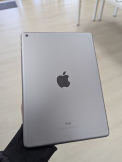 iPad 6th Gen 9.7" (WiFi) 128GB Fair Space Gray