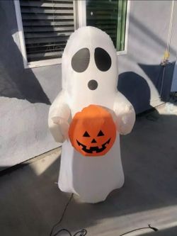Halloween Decor Spooky Ghost Lighed Airblown