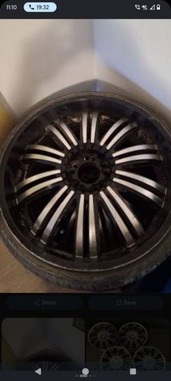 22' inch Black Machined Multi-Spoke Alloy Wheel with Tire