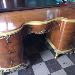 Vintage Joerns Ornate Vanity/desk 19 1/2d X48L X31h
