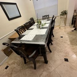 Formal dining table 8 Chair 