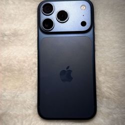 iPhone 17 Pro - 1Tb - NEW/ Never Used - NO BOX 