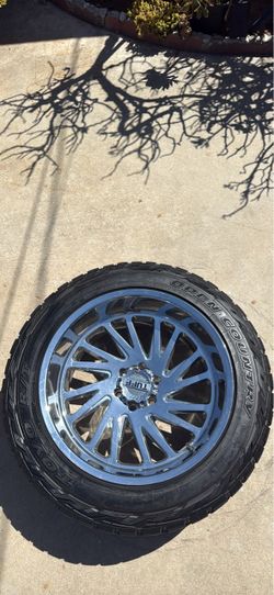 Tuff Wheel with Toyo Open Country R/T Tire