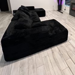 Boneless Cloud Couch