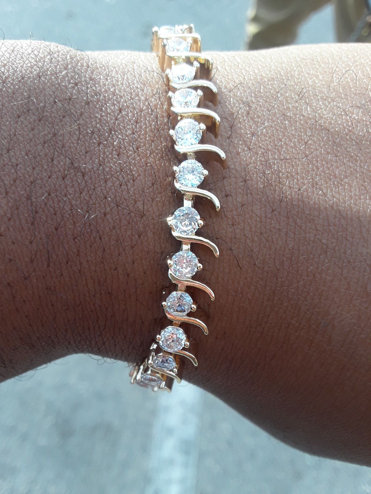 $50 I DELIVER⚘💎💎⚘14kt Gold filled tennis bracelet will not fade or tarnish guaranteed