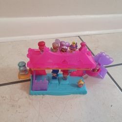 Girl's Toys 
