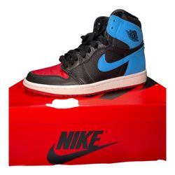 NIKE SIZE 6