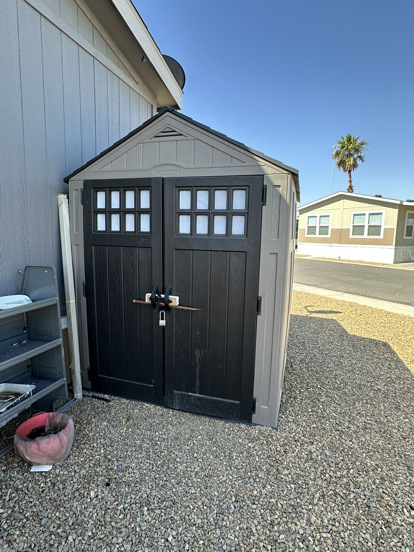 Suncast 8-ft x 4-ft Gable Resin Storage Shed (Floor Included)