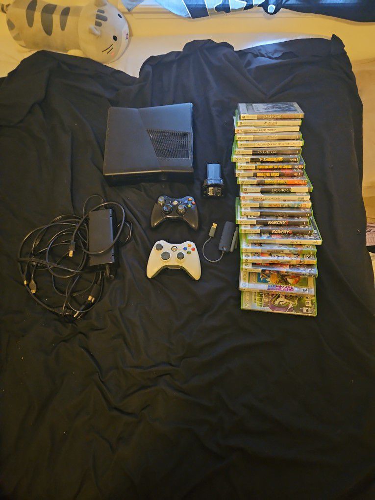 Xbox 360 S Console Bundle