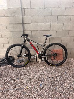 Trek Marlin 4 Medium