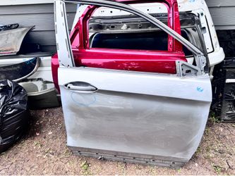 2016 to 2022 HONDA PILOT RH FRONT DOOR