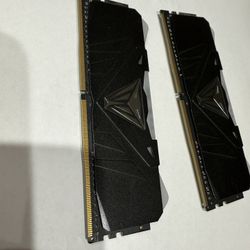 Patriot Memory DRAM Viper RGB DDR4 4133 16GB (2x8GB) C19 Kit Gaming Memory RAM