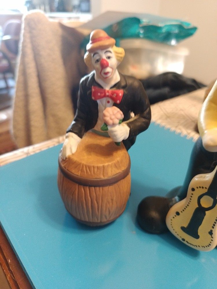 Ceramic Hand Painted Clowns