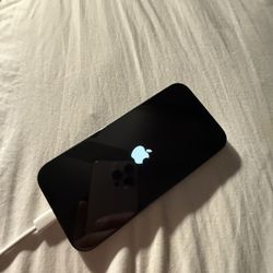 iPhone 15 (AT&T) 128 gb