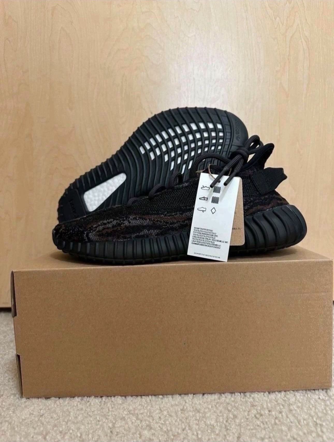 Adidas Yeezy Boost 350 V2 MX Rock GW3774 Size 6 Brand New 