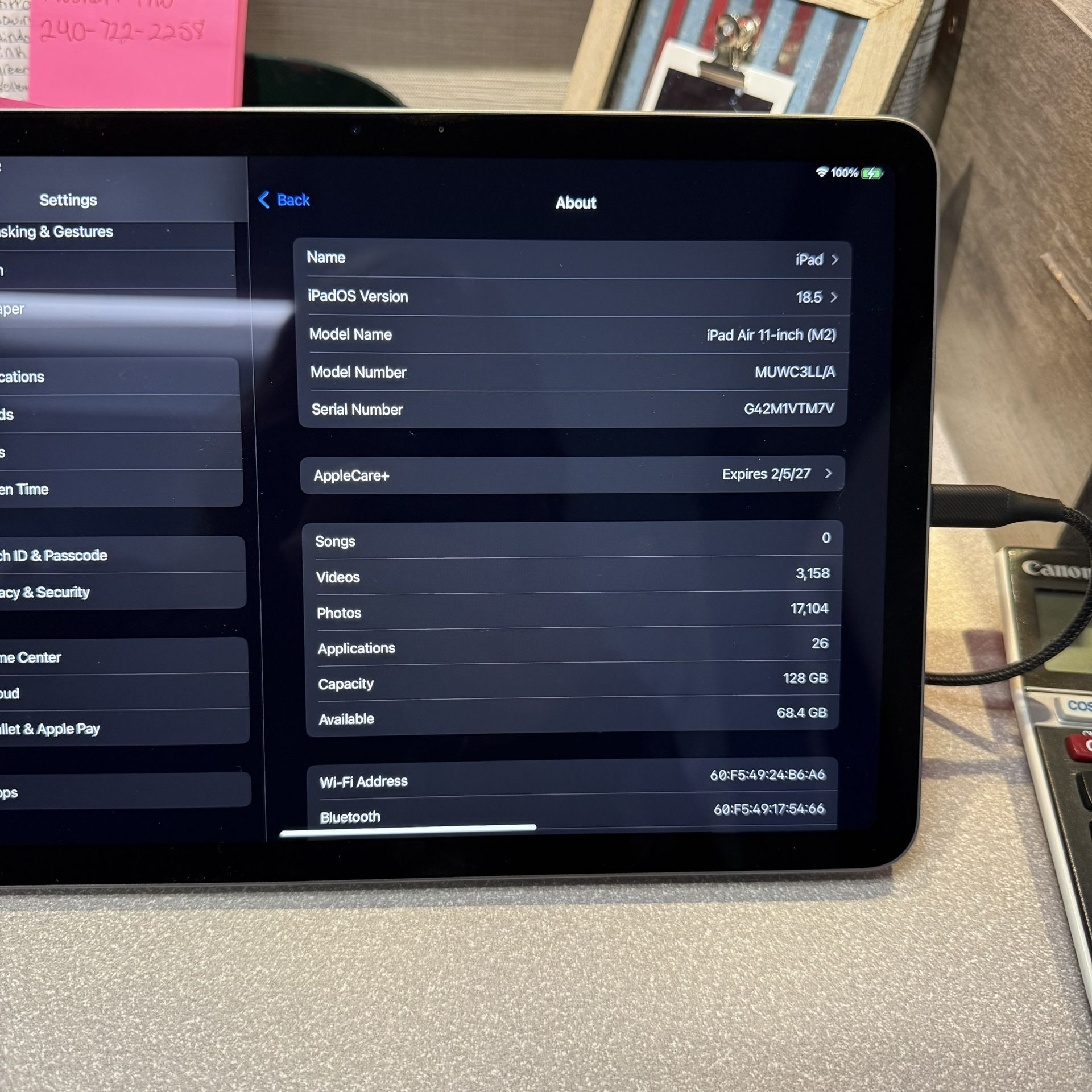 iPad Air 11inch 128gb WiFi Only, With Apple Pencil And Case