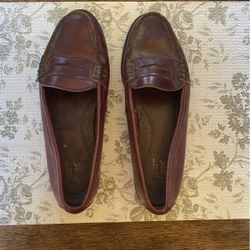 Women's Flats Size 8