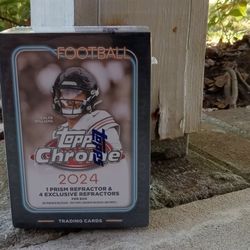 Topps Series One 2024 Topps Chrome Football Blaster Box 
