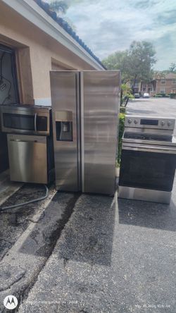 Samsung stainless steel appliance package like new