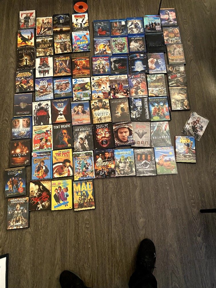 Bundle of DVD/Blu-ray Movies