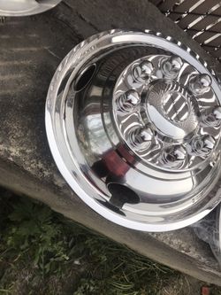 Camper 16” duelly hubcap 16” simulator