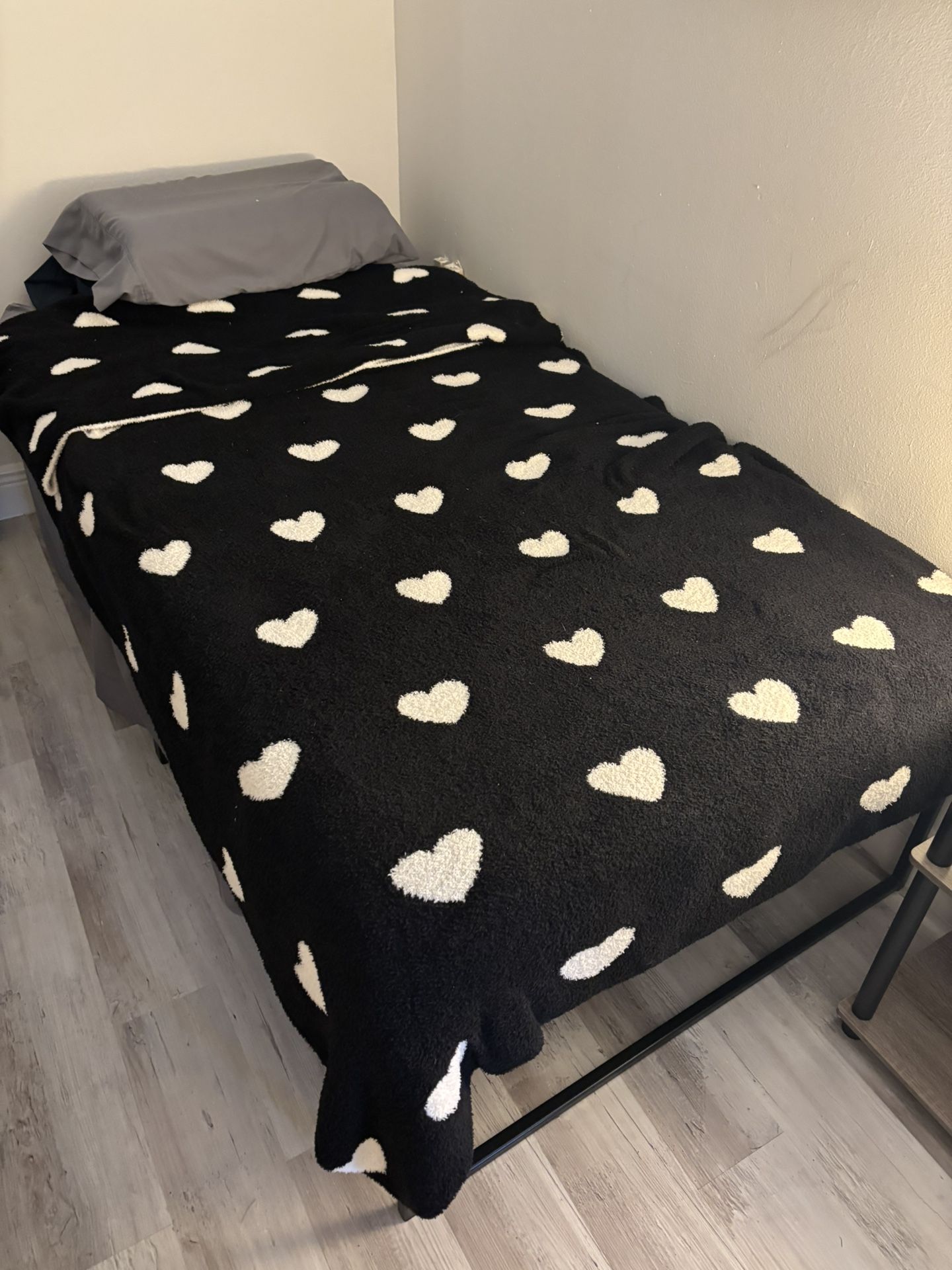Single Bed Frame And Mattress