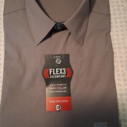 Dress Shirt (Van Heusen) New