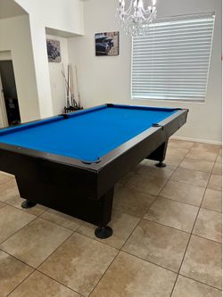 Pool table