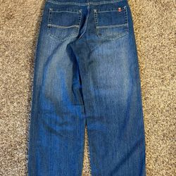 Southpole Red Tab Size 36x32 