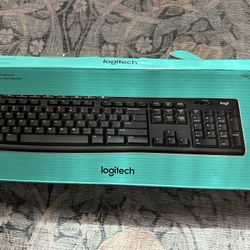 Logitech K270 Keyboard