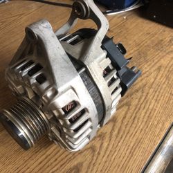 2011-2016 Chevrolet Cruze 1.8L Alternator.