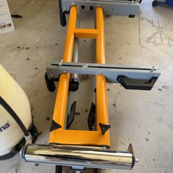 Powertec mider saw stand like new