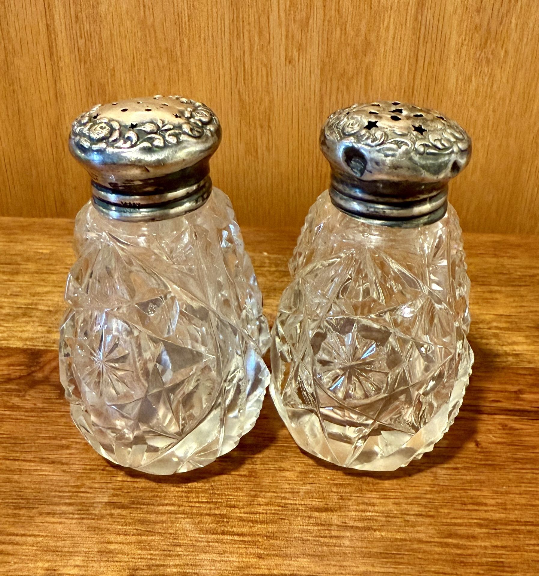 Victorian Cut Glass Geometric Hobstar Pattern Sterling Silver Top Salt & Pepper