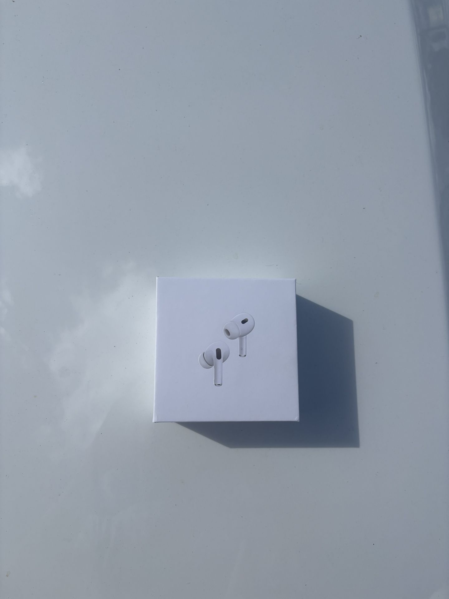 airpod pro 2 (BEST OFFER TAKES IT)