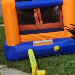 Little Bopper Bounce House