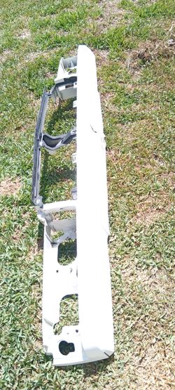 81-87 Monte Carlo header panel needs repair