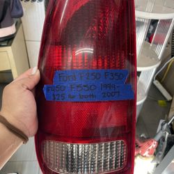 Rear Light Cap F250 Or F350