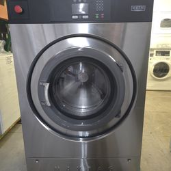 Almost new ! Maytag Opl 40 LB washer MODEL MYR40PNT0010