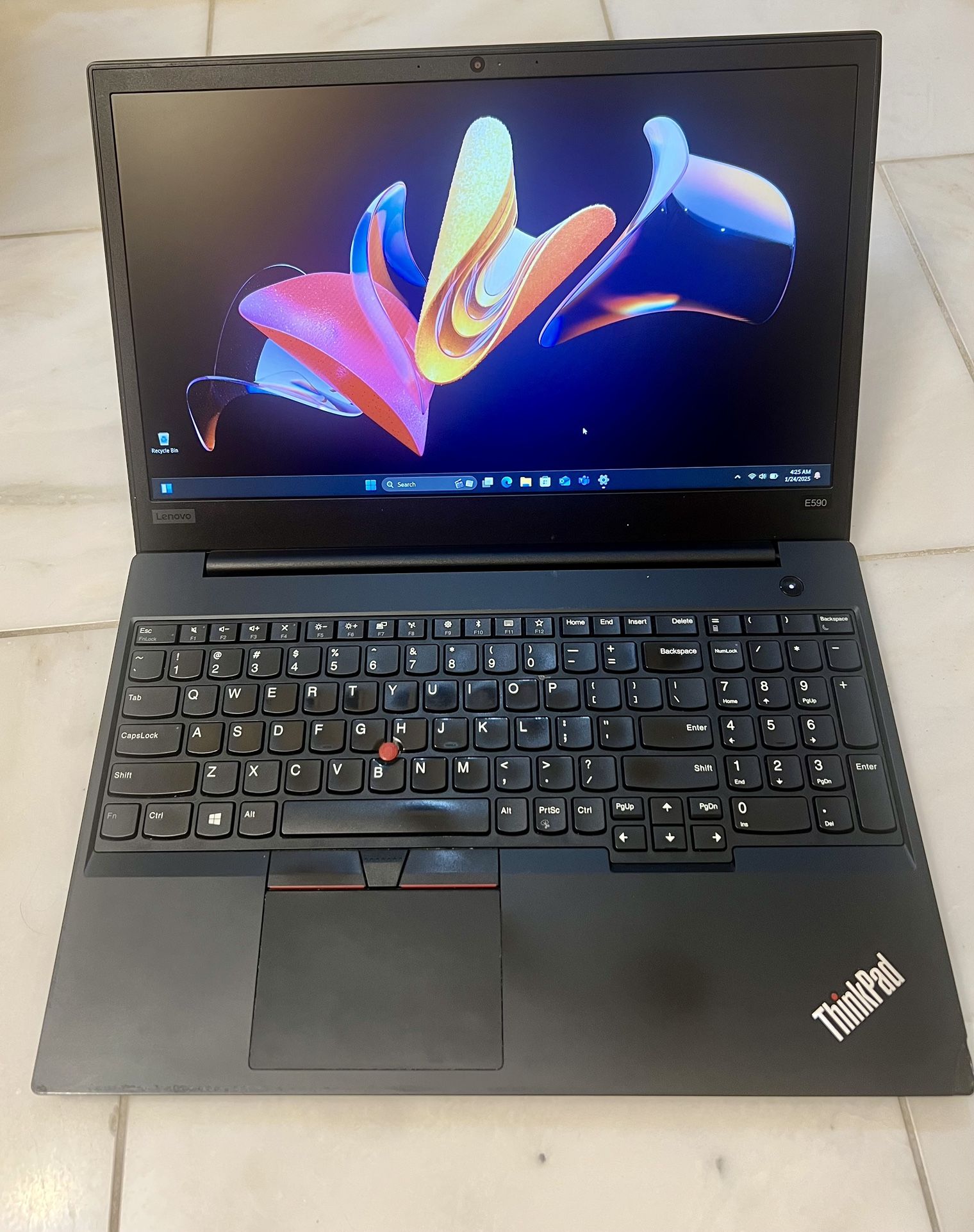 Lenovo E590 / Windows 11