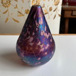 Vintage small hand blown Glass Eye Studio oil spot iridescent bud vase, metallic shiny finish, Pear shaped art glass vessel, Oil Lamp