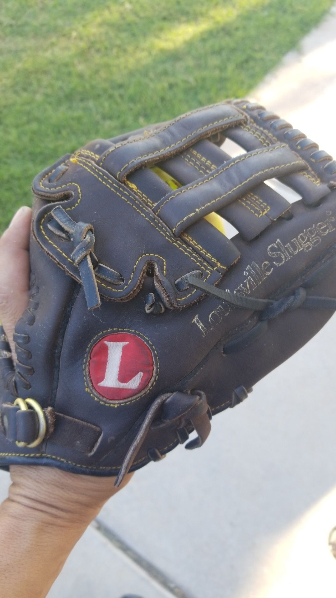12in baseball glove