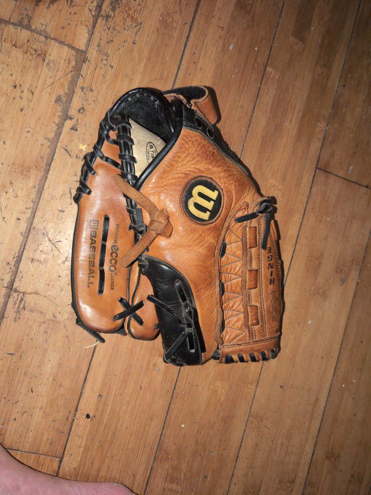 Wilson Pro 500 12" Baseball Glove RHT