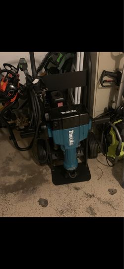 Makita jack hammer(. ‘Must go now)
