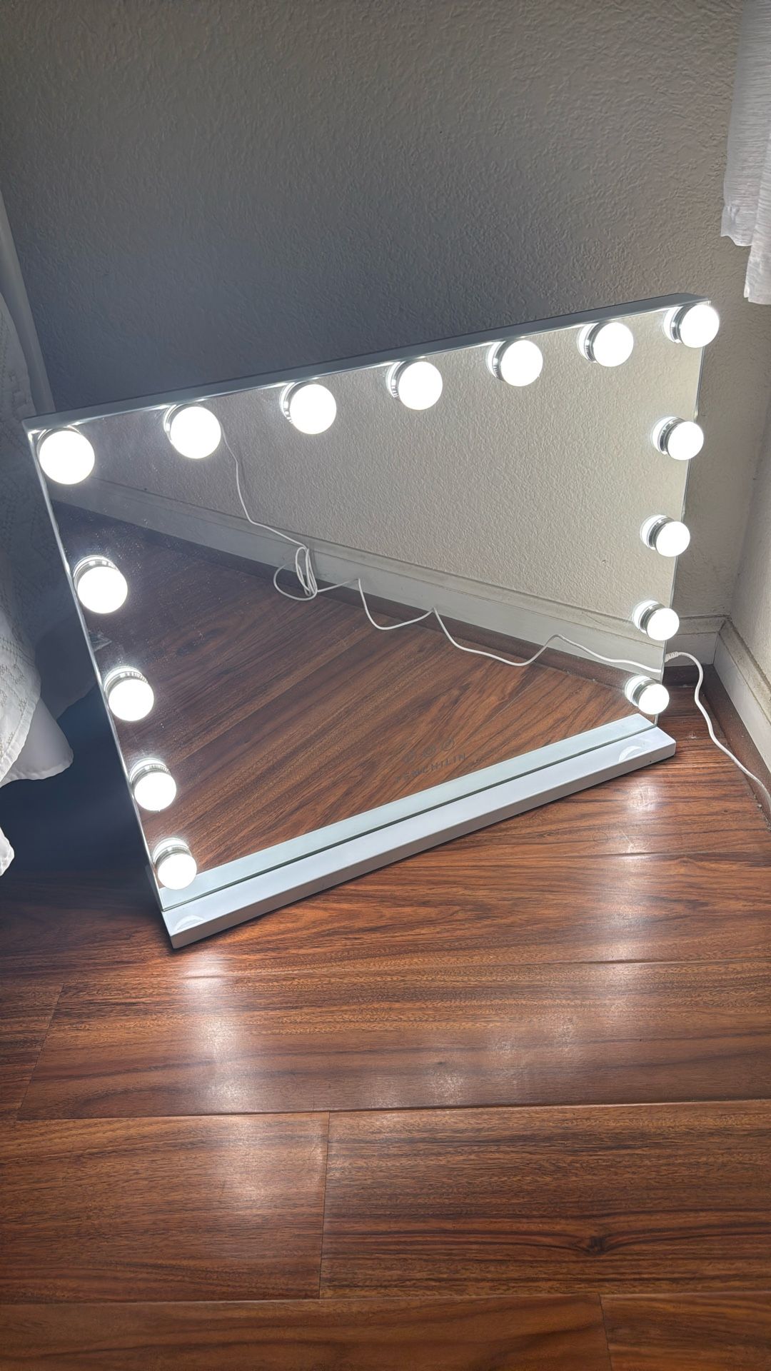 Hollywood Vanity Mirror 