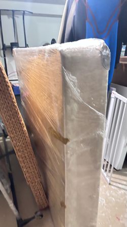 FREE Full box spring & rails
